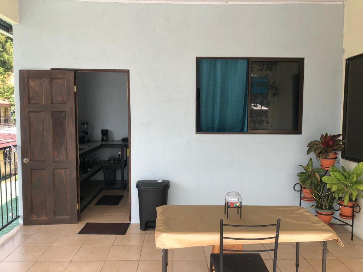 Los Suenos Iye 4 Quepos Eksteriør bilde